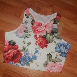 Floral stretchy crop top